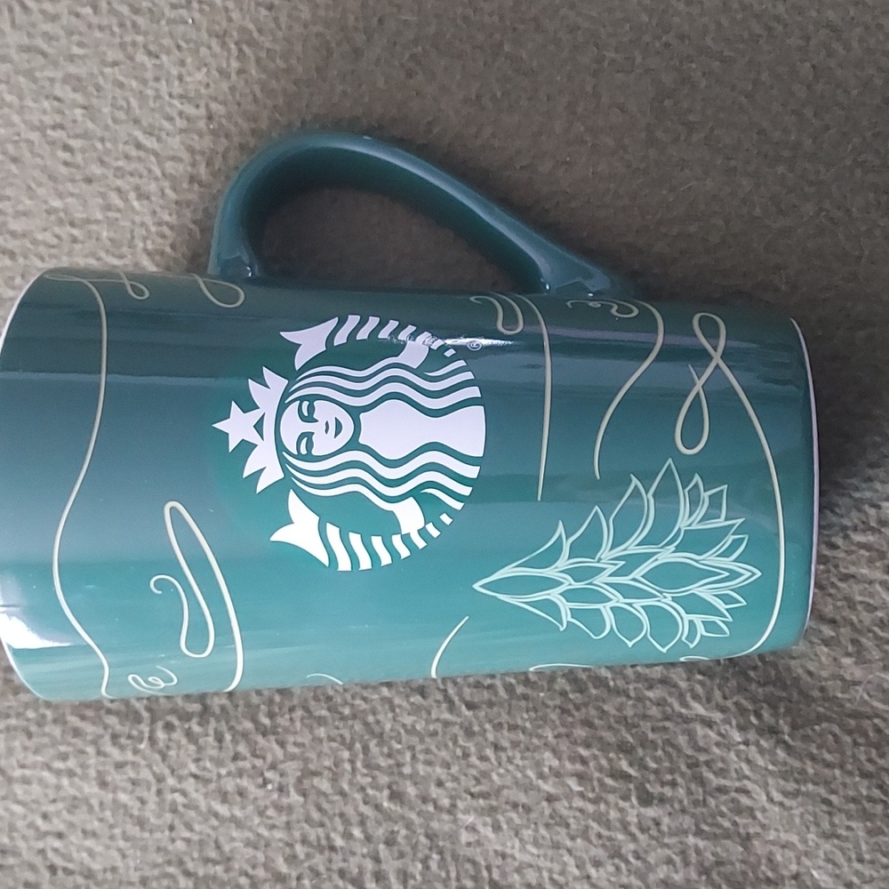 Starbucks green winter mug